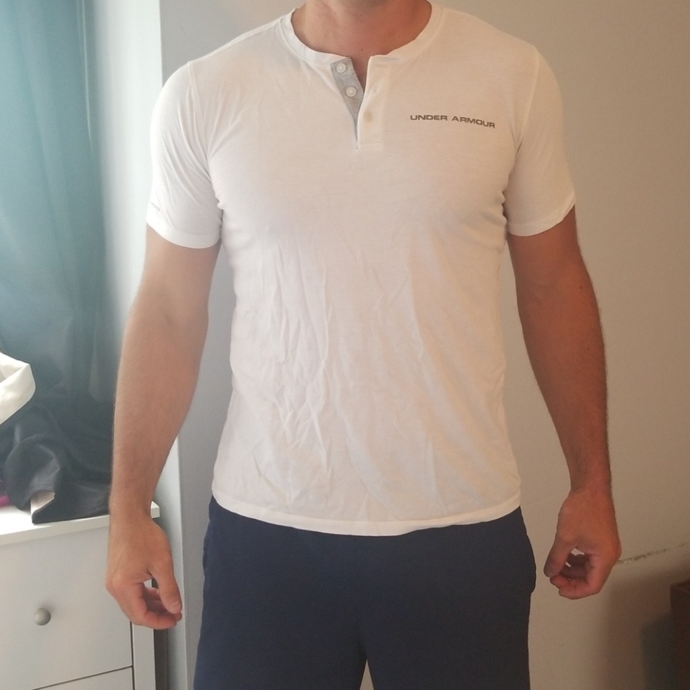 Under armour shirt